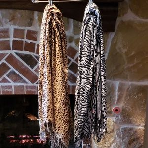 Animal print scarfs